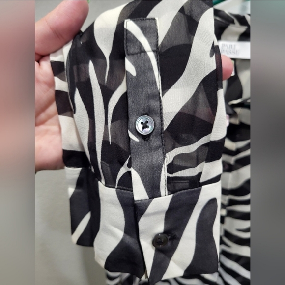 NWOT Pari Passu Silk Button Up Blouse - Picture 3 of 7